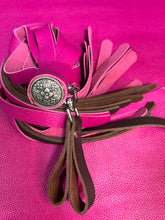 Load image into Gallery viewer, Finger Flogger: Pink & Olive Brown Leather