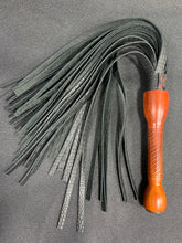 Load image into Gallery viewer, Flogger: Black Leather with Padauk Handle
